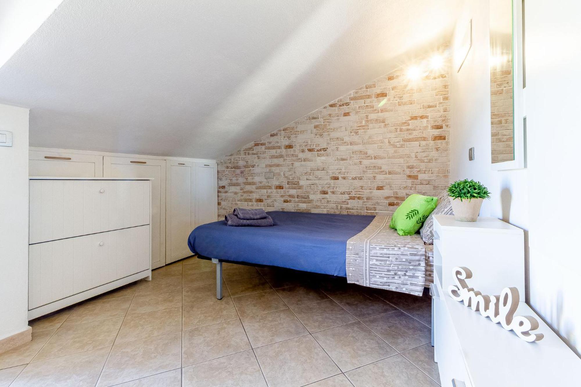 Charlotte Apartment - For Family And Groups Порто-Торрес Экстерьер фото